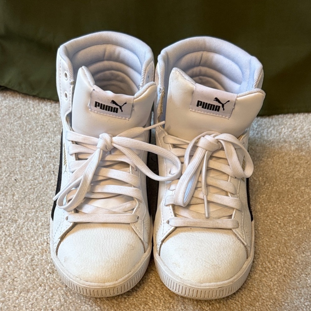 Puma White and Black High-top Sneakers - Picture 4 of 4